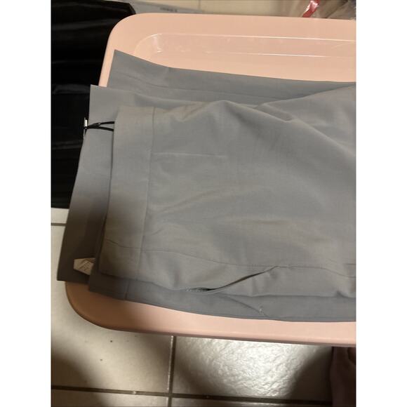 ARMANI COLLEZIONI Sz 12 Gray Straight Leg/Flat Front Dress Pants $525 - Picture 6 of 10